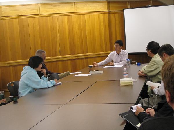 邓建鹏副教授应邀至斯坦福大学讲学