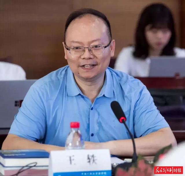 下载.jpg